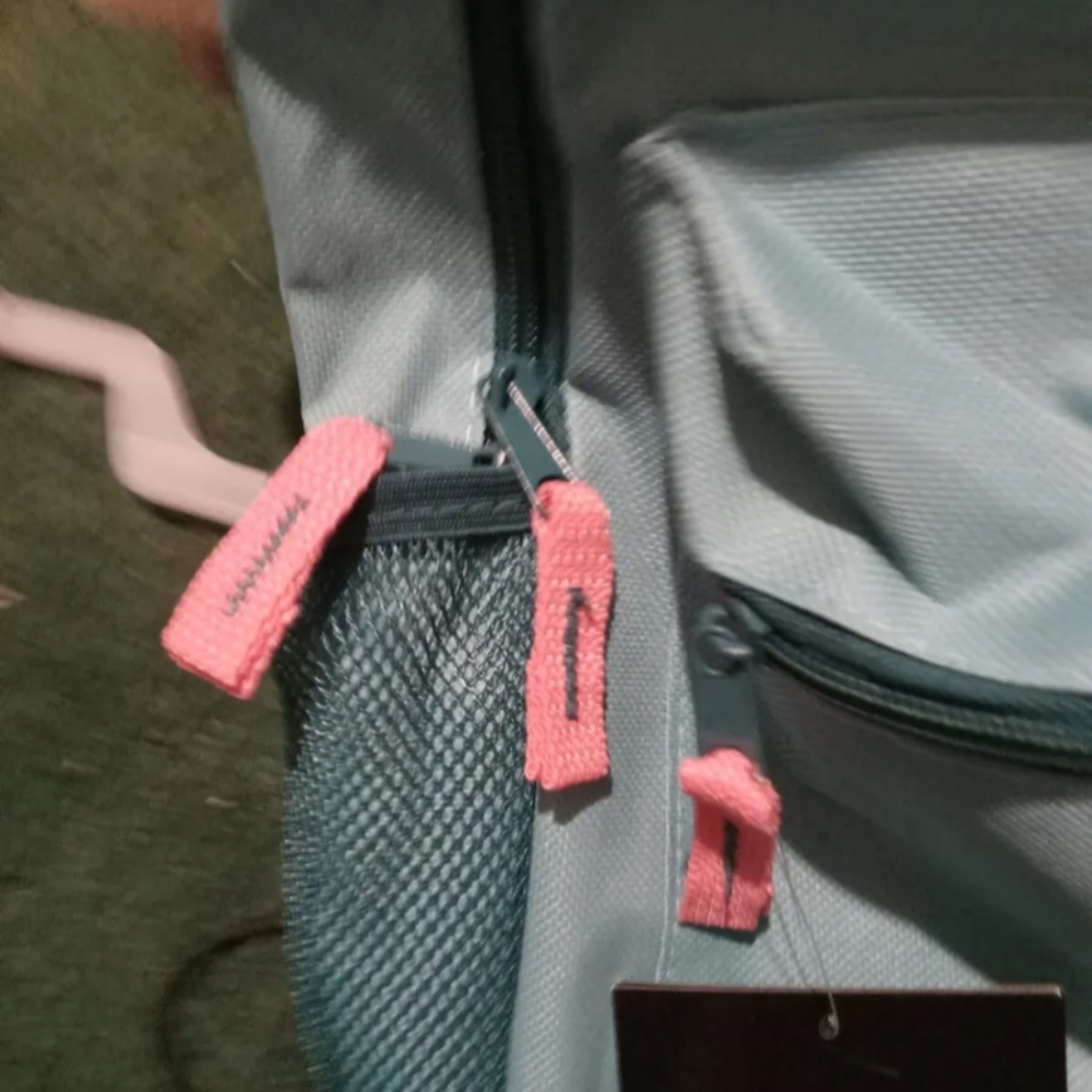 TrailMaker Back Pack - Picture 7 of 8